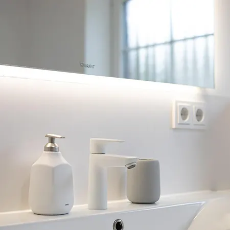 Seeglueck アパート ゼリン